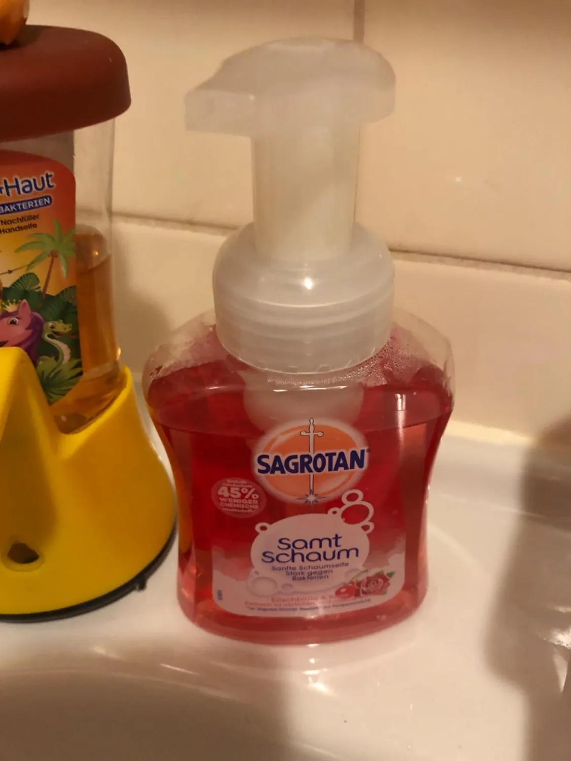 Sagrotan Samt-Schaum Kirschblüte Rose 250 ml Seife