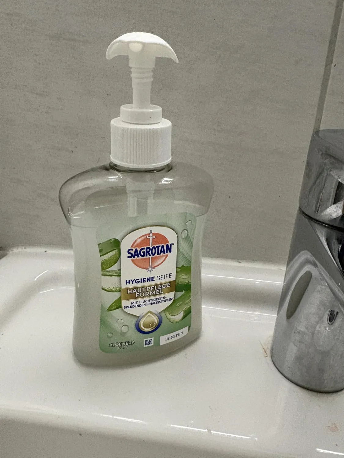Sagrotan Blühende Apfelwiese Handseife 250ml Apfel feuchtigkeitsspendend
