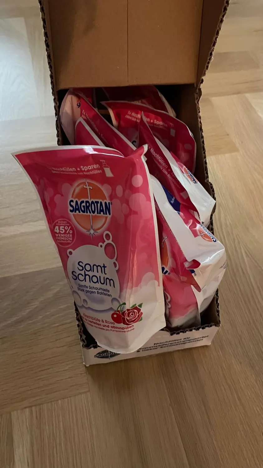 Sagrotan Samt-Schaum Kirschblüte Rose Schaumseife 8x250ml