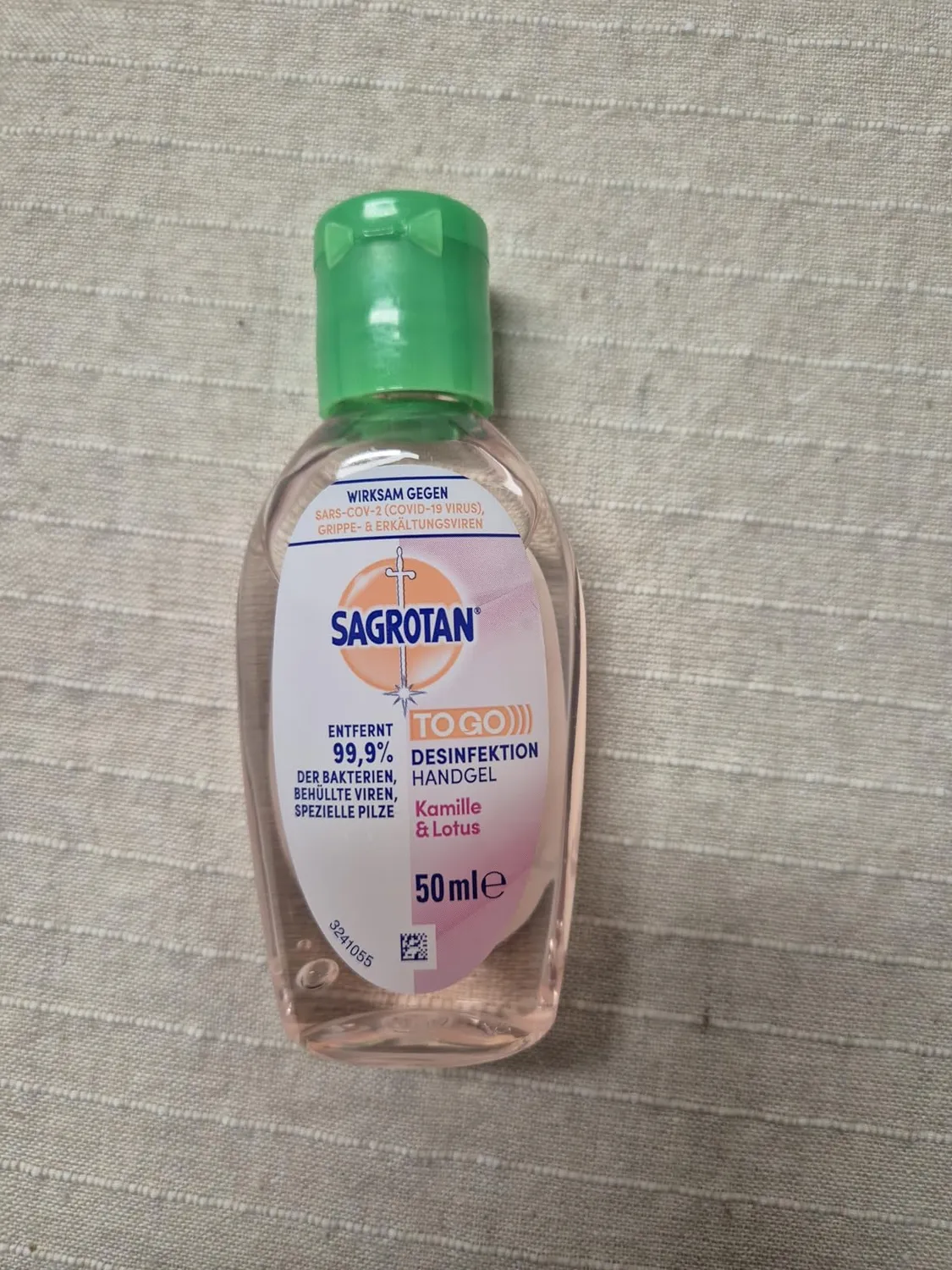 Sagrotan Hand-Desinfektionsgel Kamille Lotus 50 ml Reisegröße